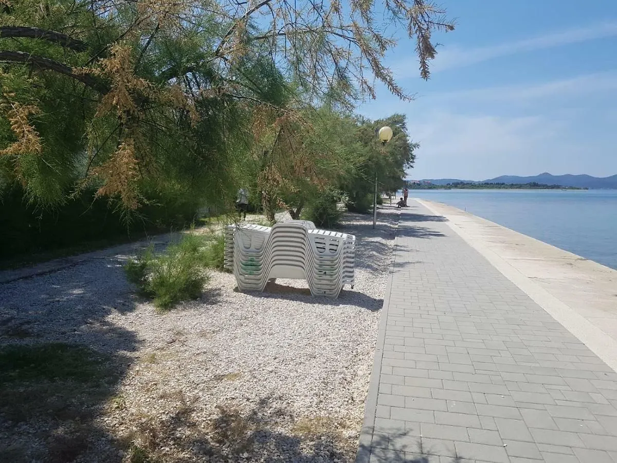 Apartment Paula With Private Jacuzzi And Parking- Near The Beach Zadar Kroatien